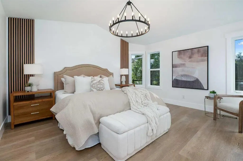 31 Scenic Park Crescent NW