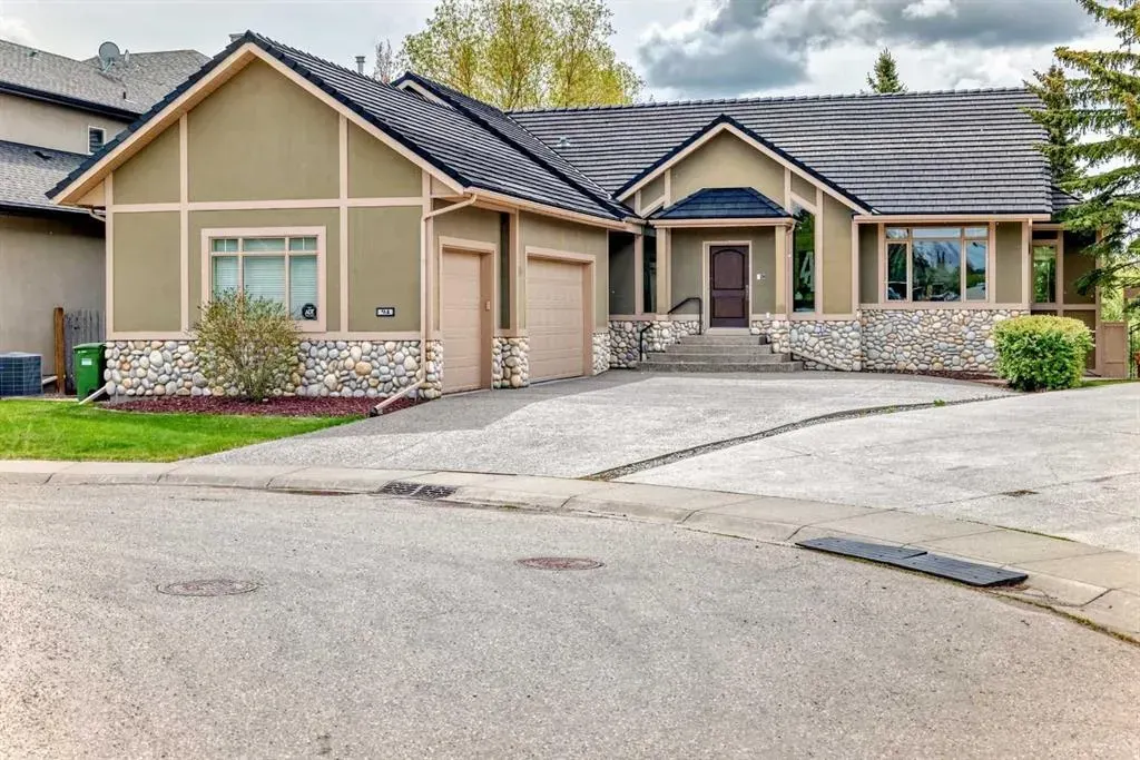 94 Aspen Ridge Way SW