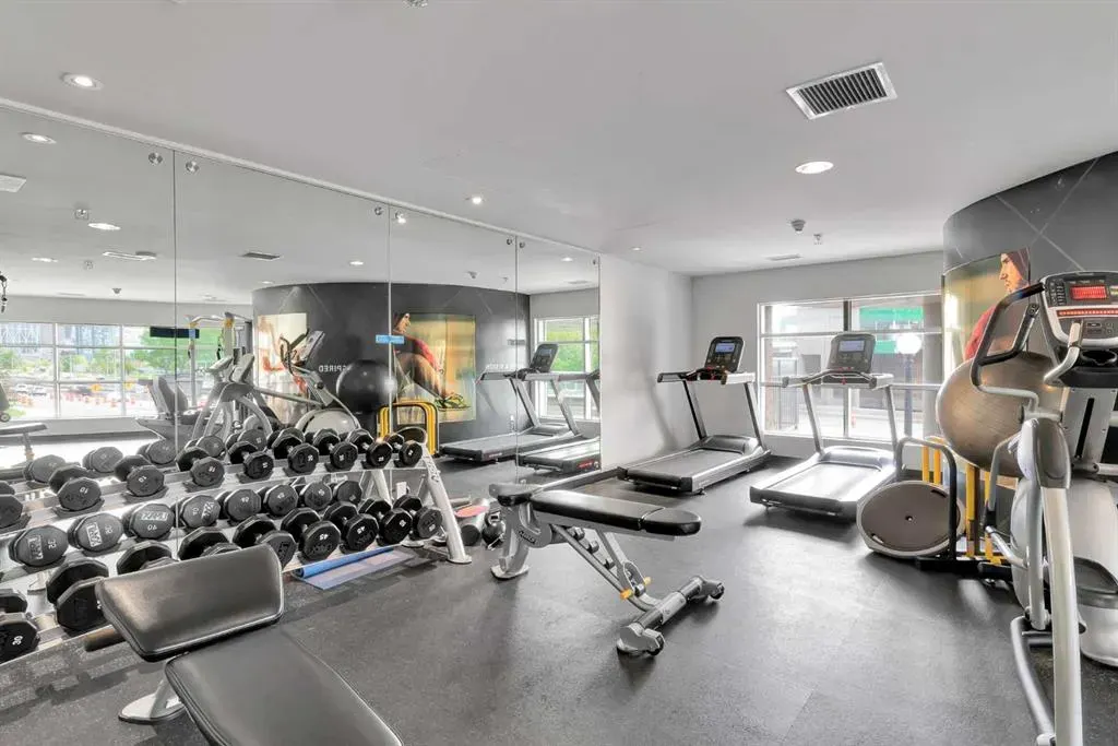 38 9 Street NE, #304