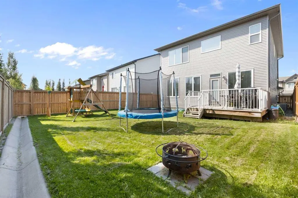 1708 Montgomery Gate SE