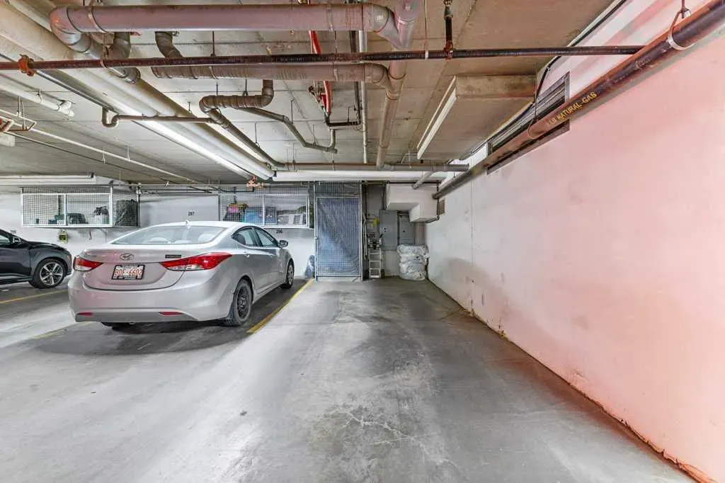 1 Crystal Green Lane, #129
