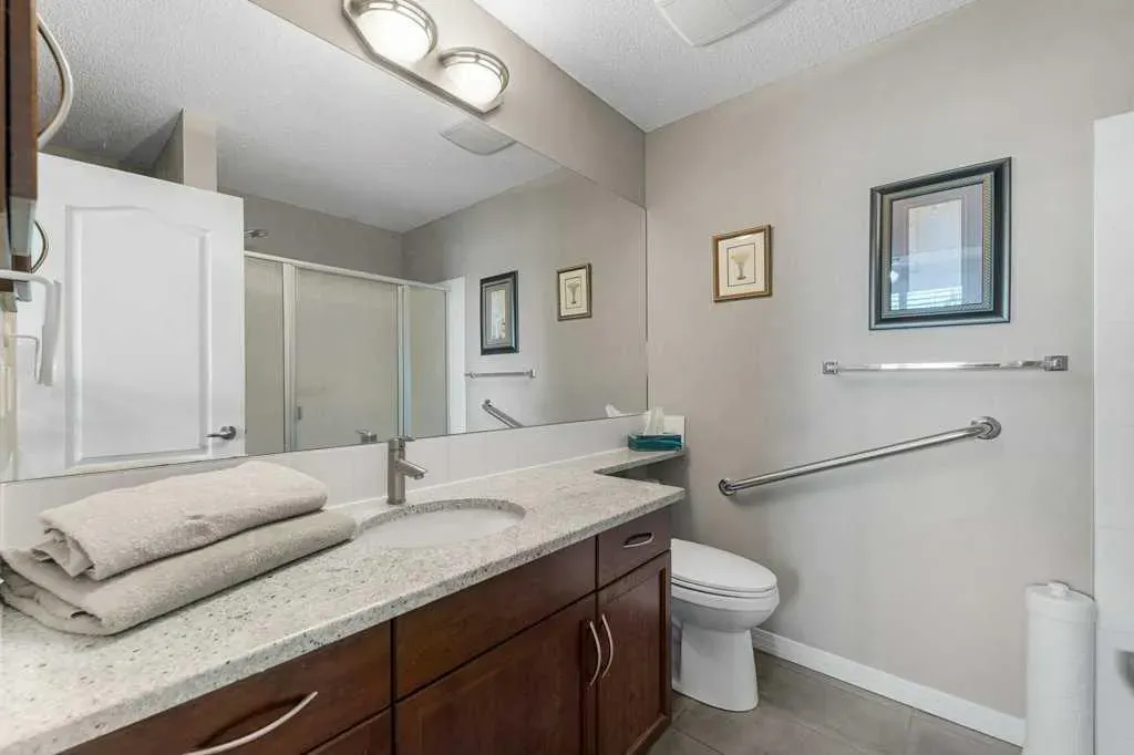 1 Crystal Green Lane, #129