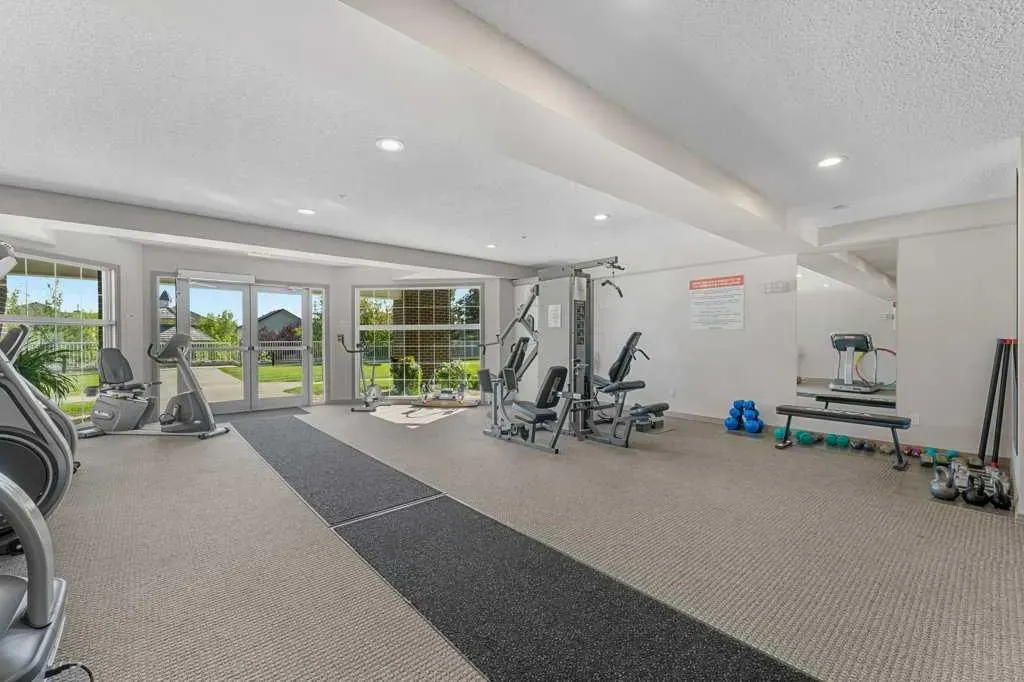 1 Crystal Green Lane, #129