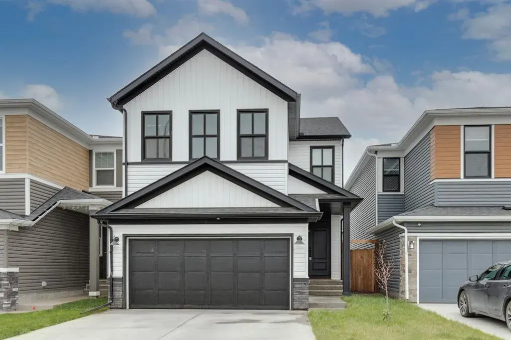 17 Howse Terrace NE