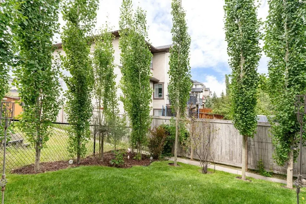 46 Crestbrook Hill SW