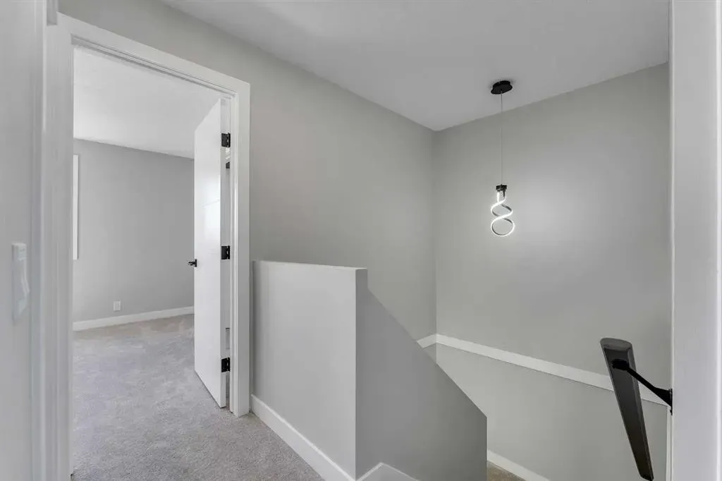 73 Erin Woods Place SE