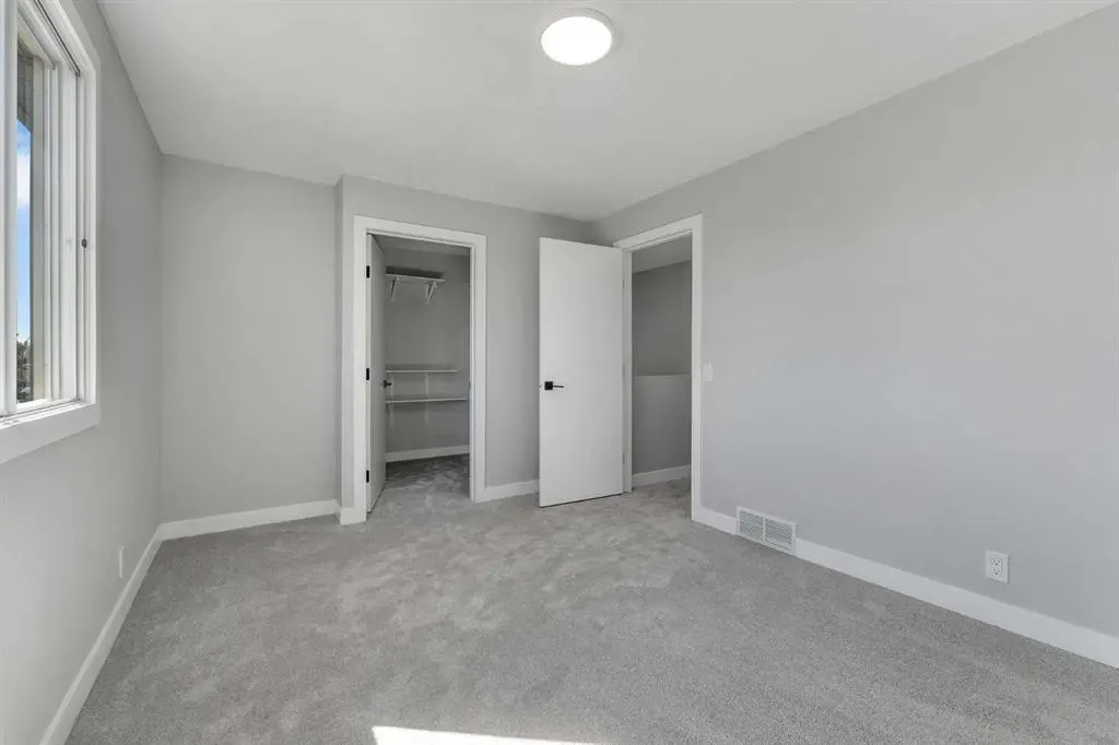 73 Erin Woods Place SE