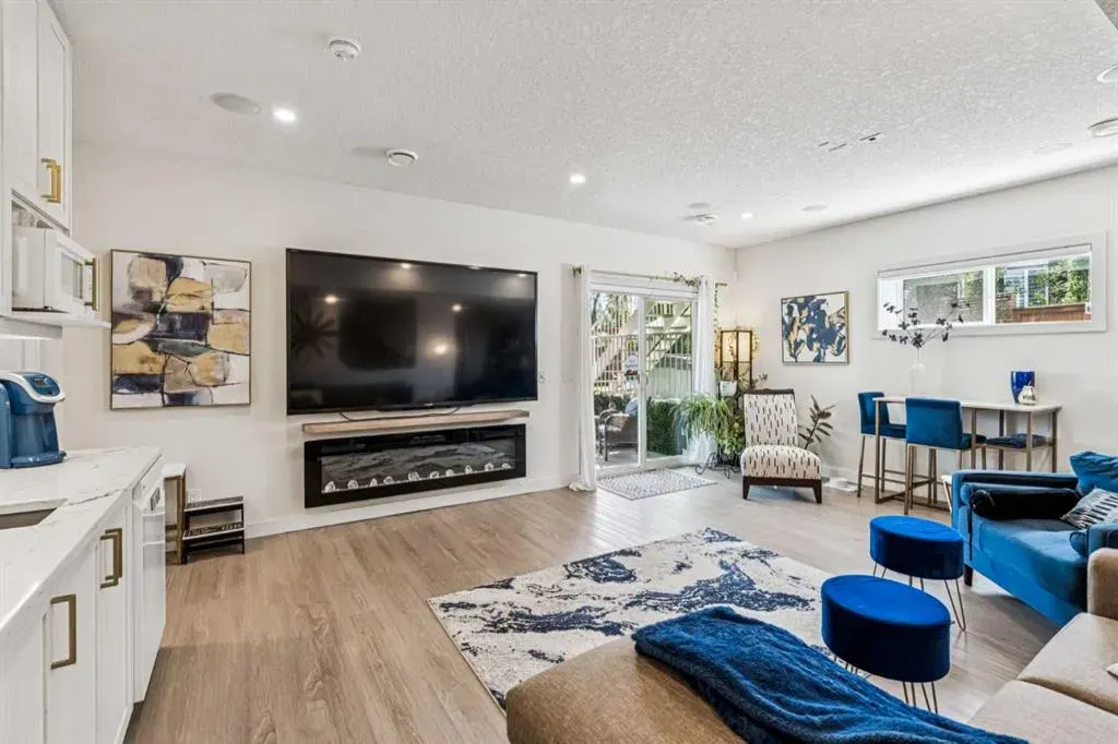 325 325 Kinniburgh