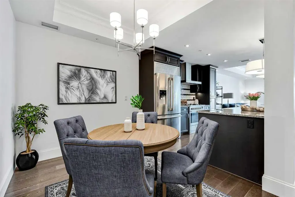 131 Quarry Way SE, #404