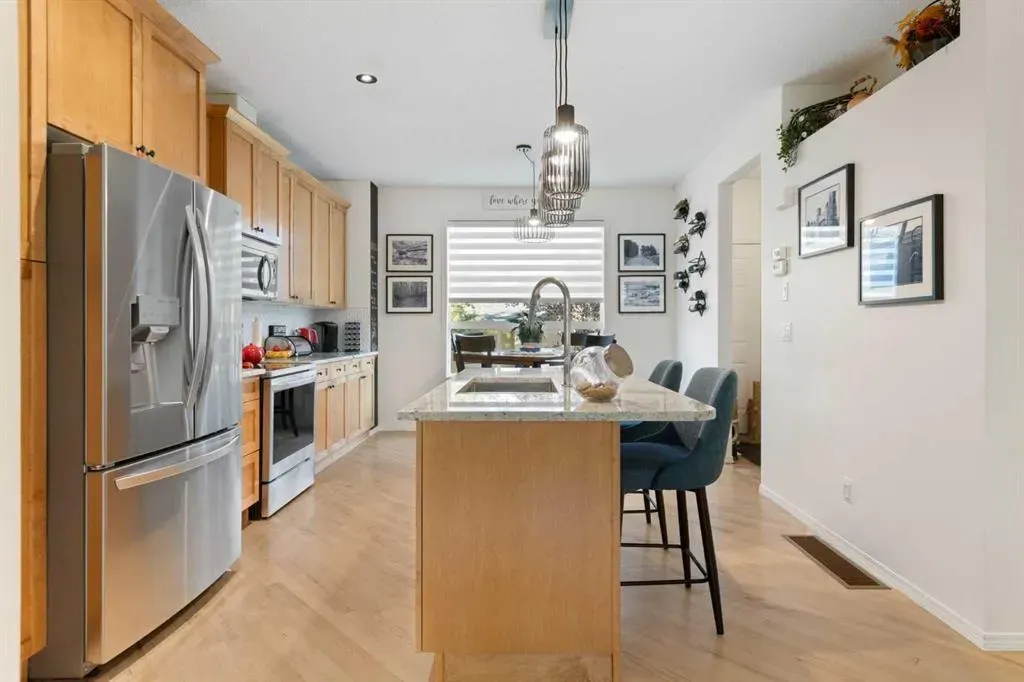 38 Prestwick Drive SE