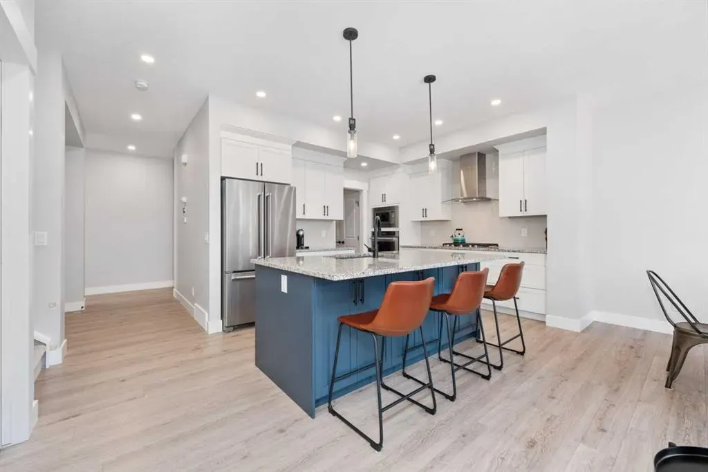 141 Masters Terrace SE