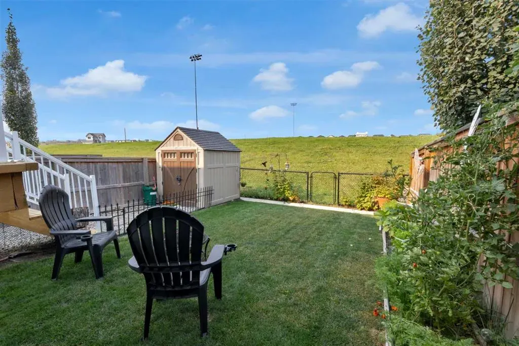182 River Heights Crescent
