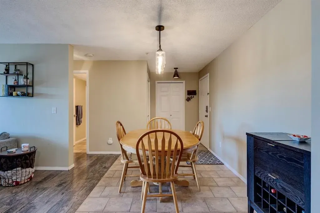 604 8 Street SW, #1311