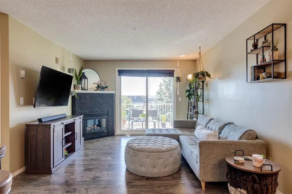 604 8 Street SW, #1311