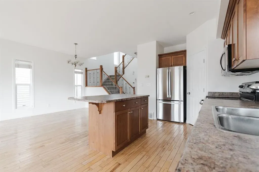 254 Rattlepan Creek Crescent