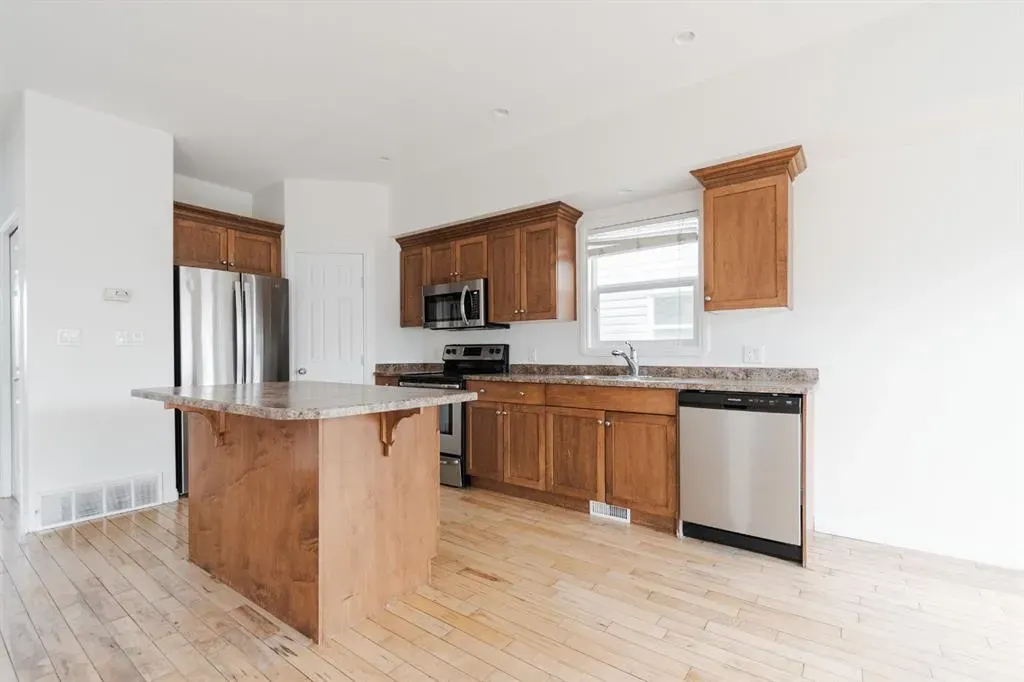 254 Rattlepan Creek Crescent