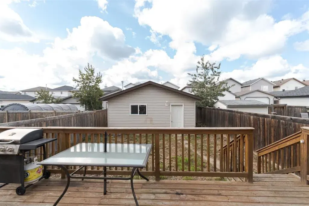 254 Rattlepan Creek Crescent
