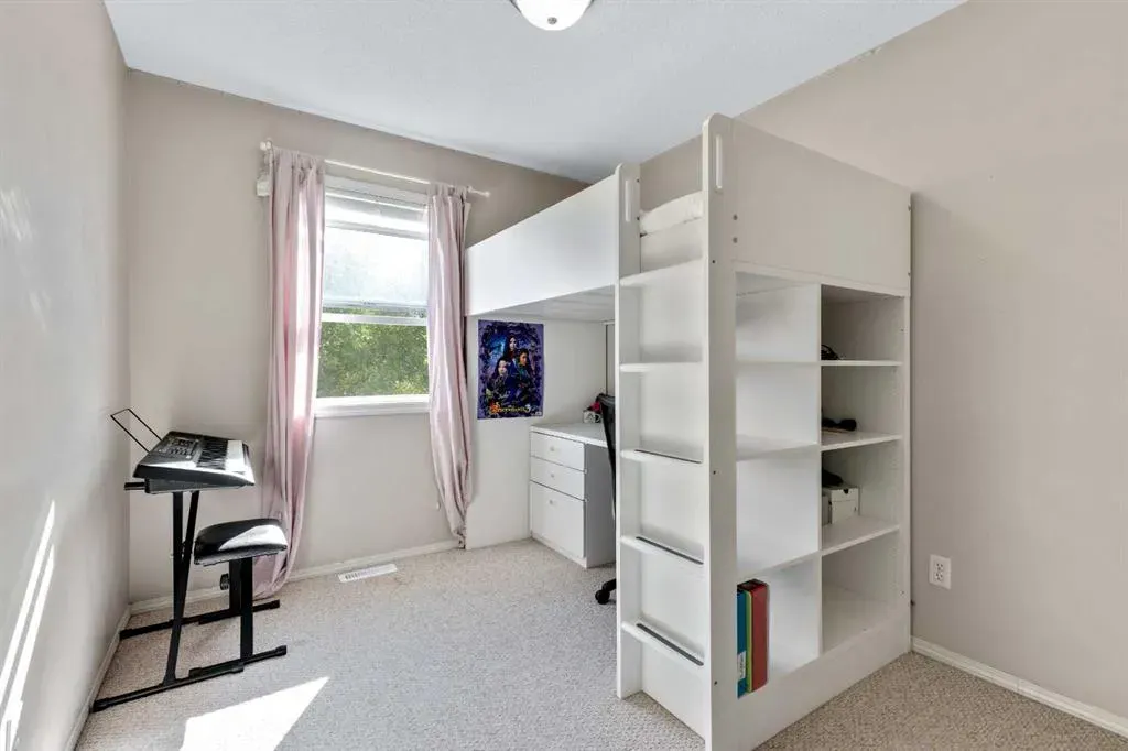 105 Prairie Sound Circle NW
