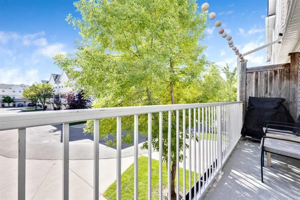 105 Prairie Sound Circle NW