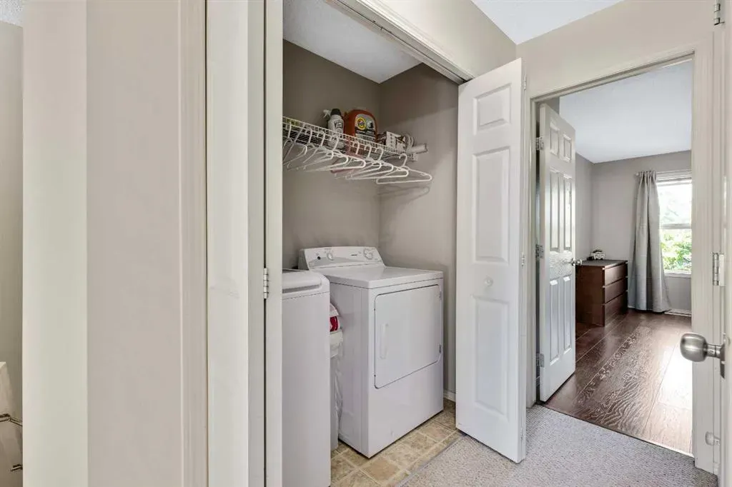 105 Prairie Sound Circle NW