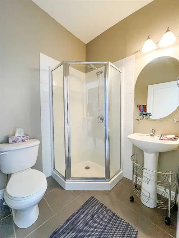 153 Rockyledge Rise NW, #14