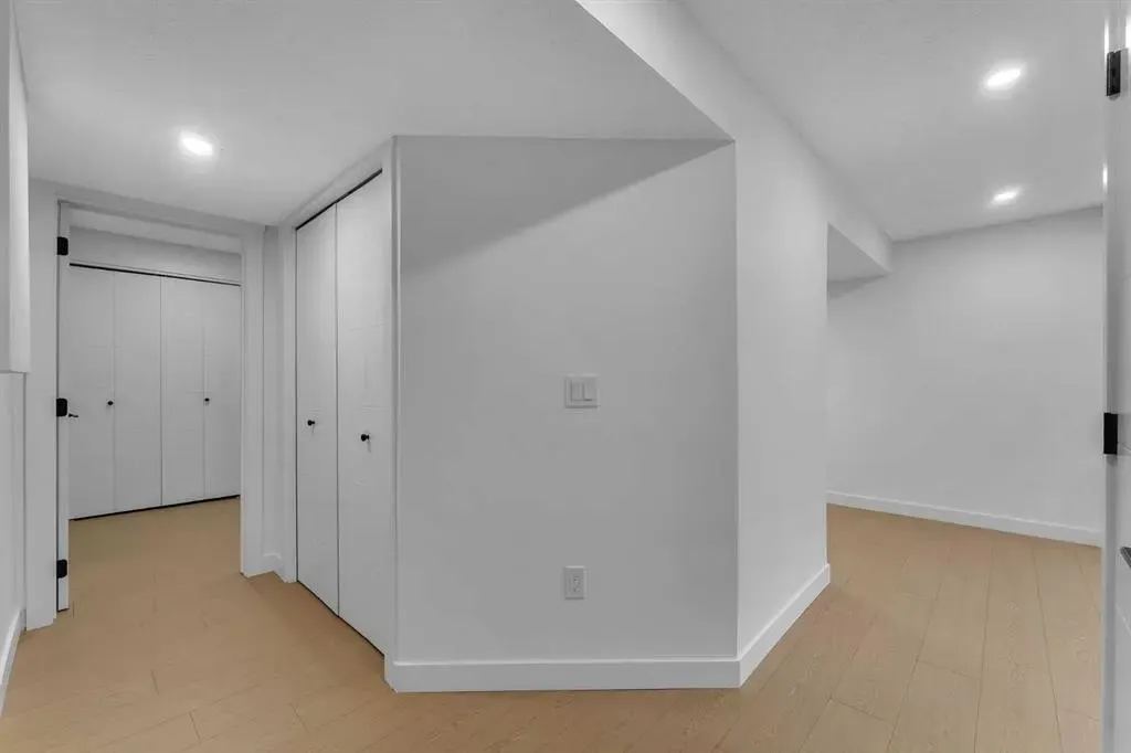 6915 Ranchview Drive NW, #104