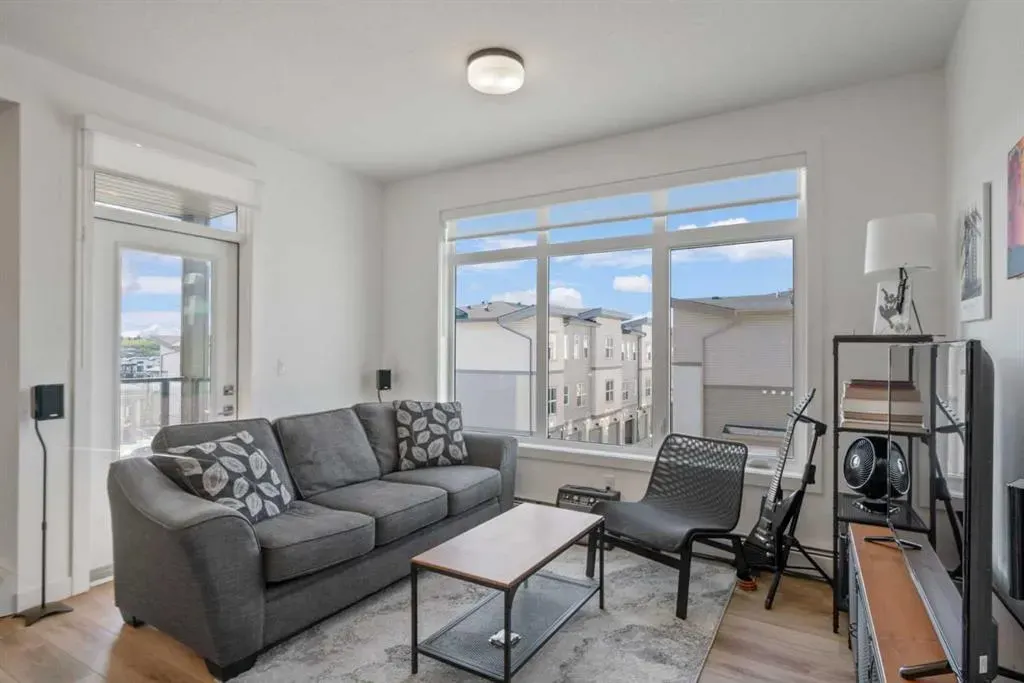 205 Spring Creek Common SW, #217