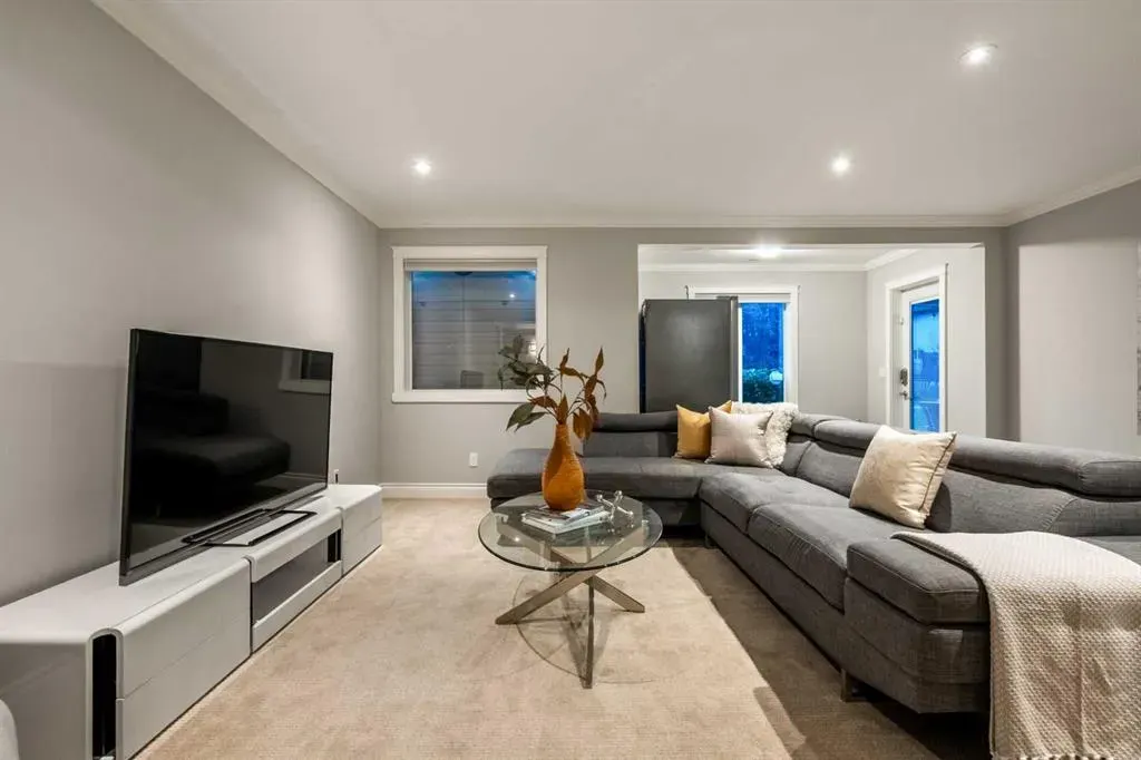 167 Cranwell Close SE