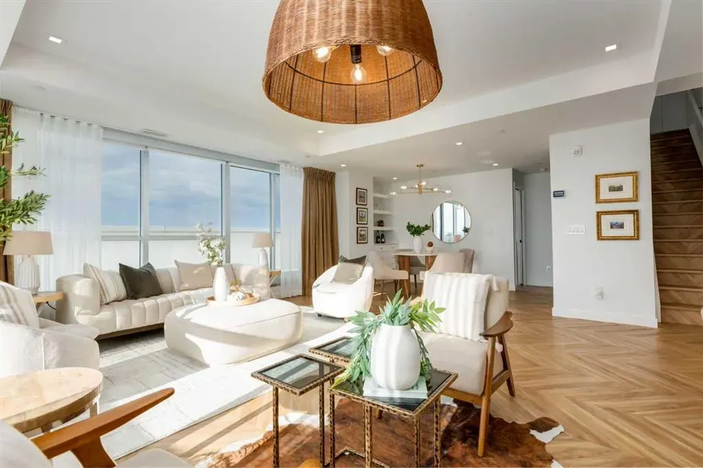 8445 Broadcast Avenue SW, #701