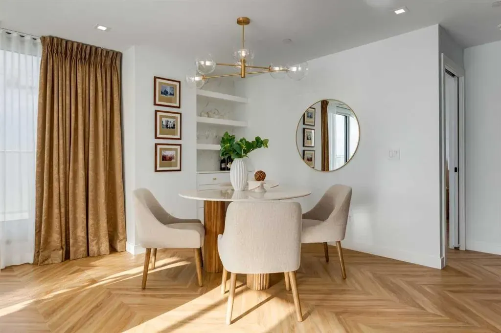 8445 Broadcast Avenue SW, #701