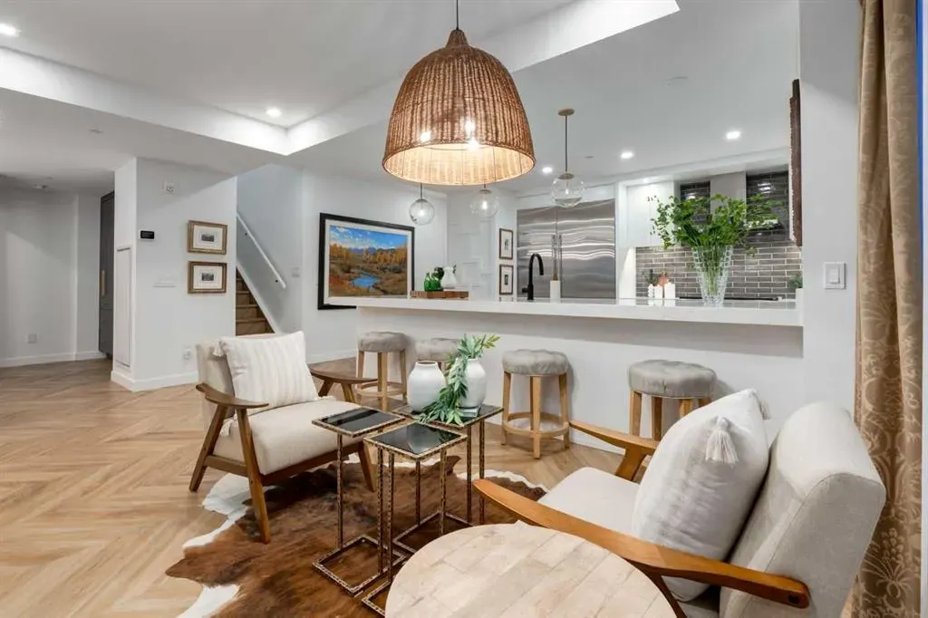 8445 Broadcast Avenue SW, #701