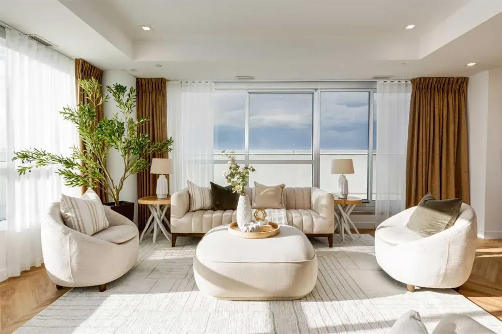 8445 Broadcast Avenue SW, #701