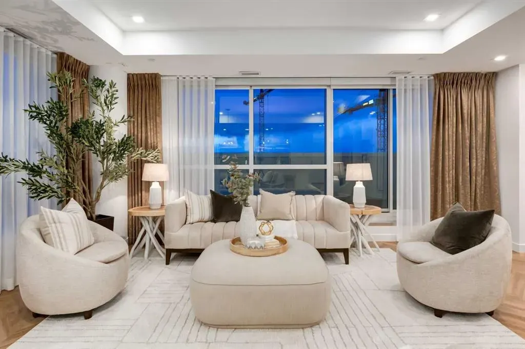 8445 Broadcast Avenue SW, #701