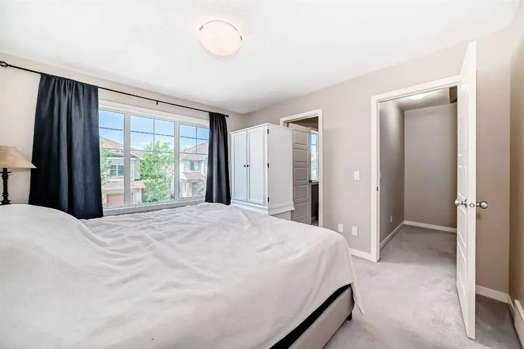 219 Sunset Point