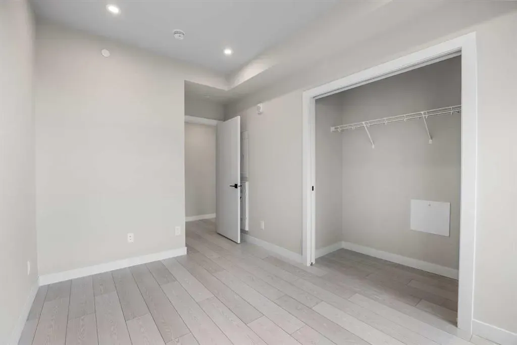 110 18A Street NW, #701
