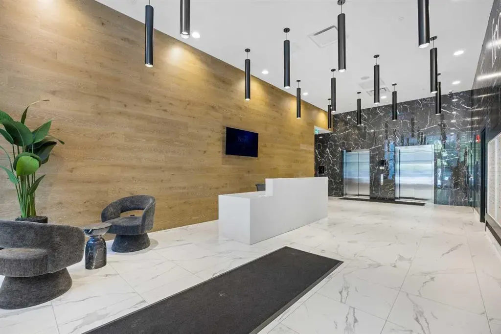 110 18A Street NW, #701