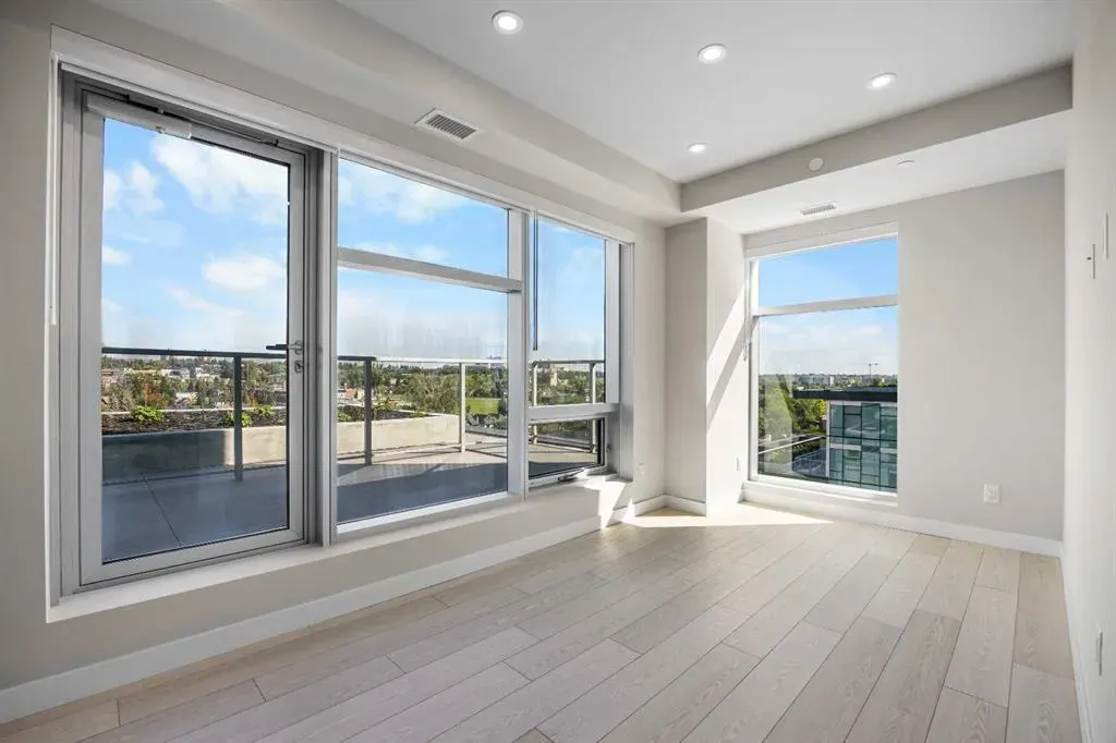 110 18A Street NW, #701