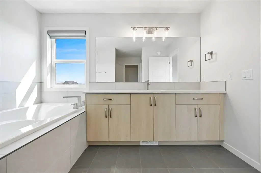 232 Belmont Park SW