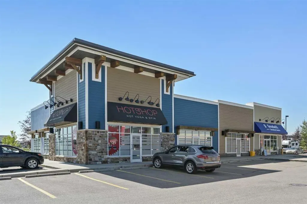232 Belmont Park SW