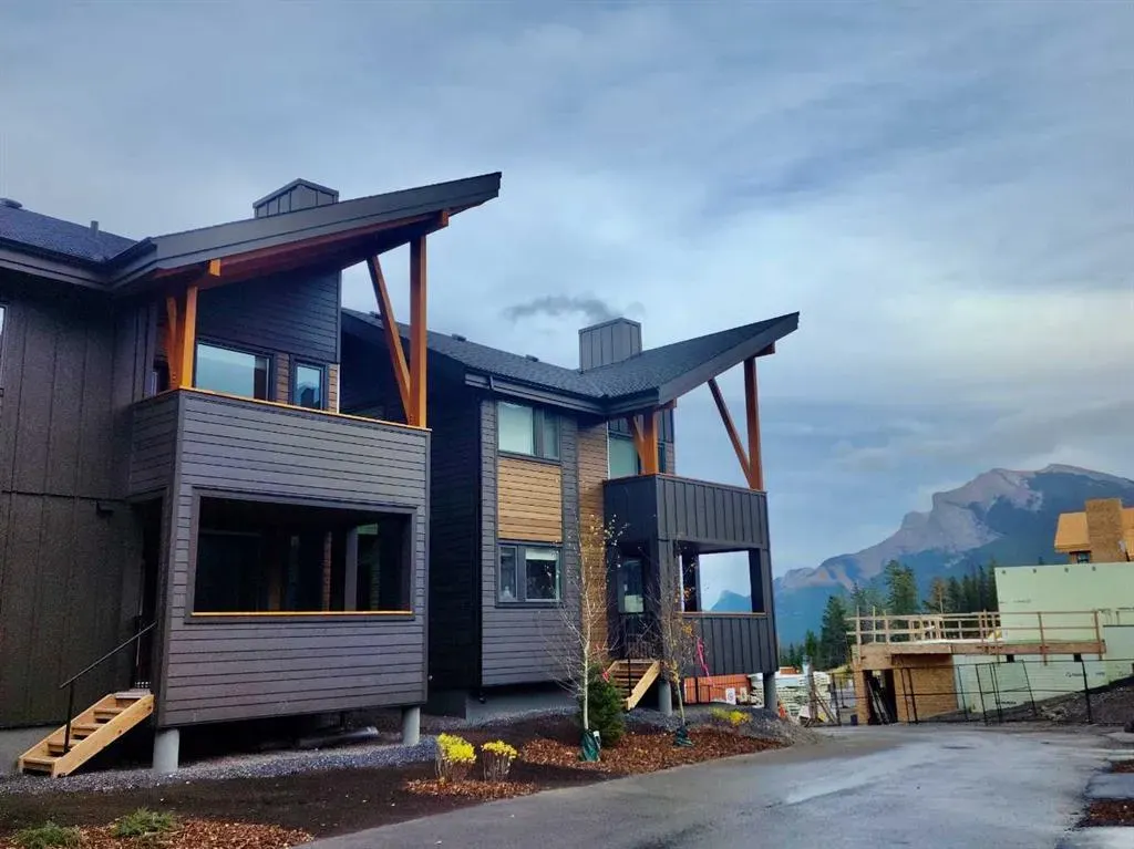 209 Stewart Creek Rise, #202I