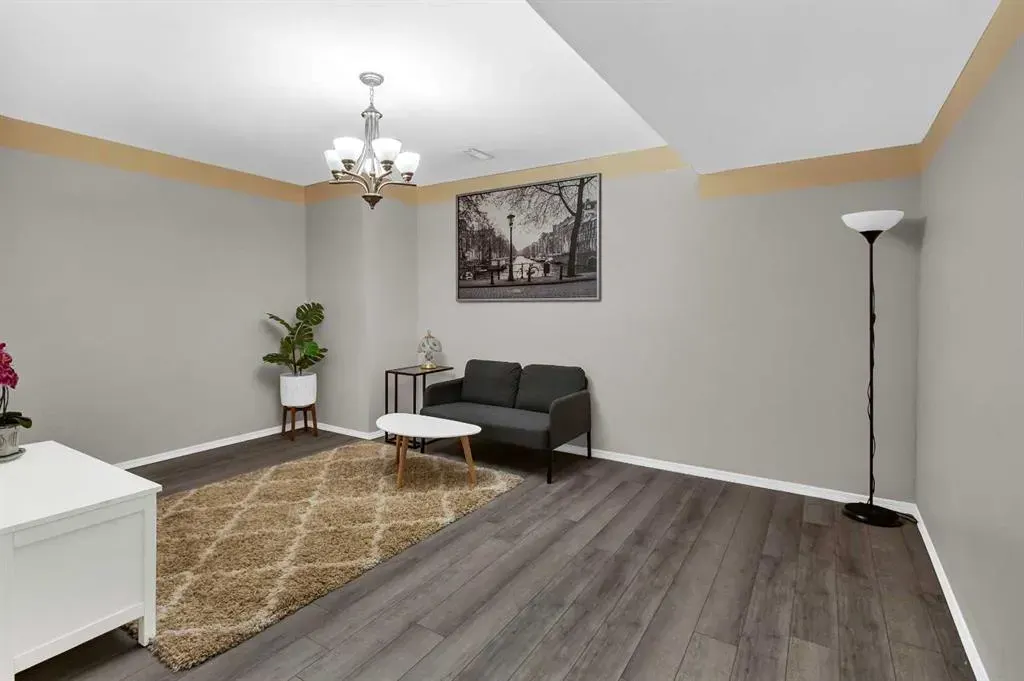 14 Arbour Stone Rise NW