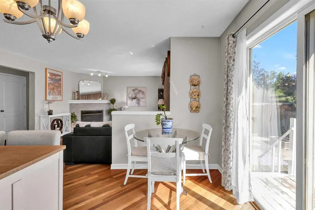 14 Arbour Stone Rise NW