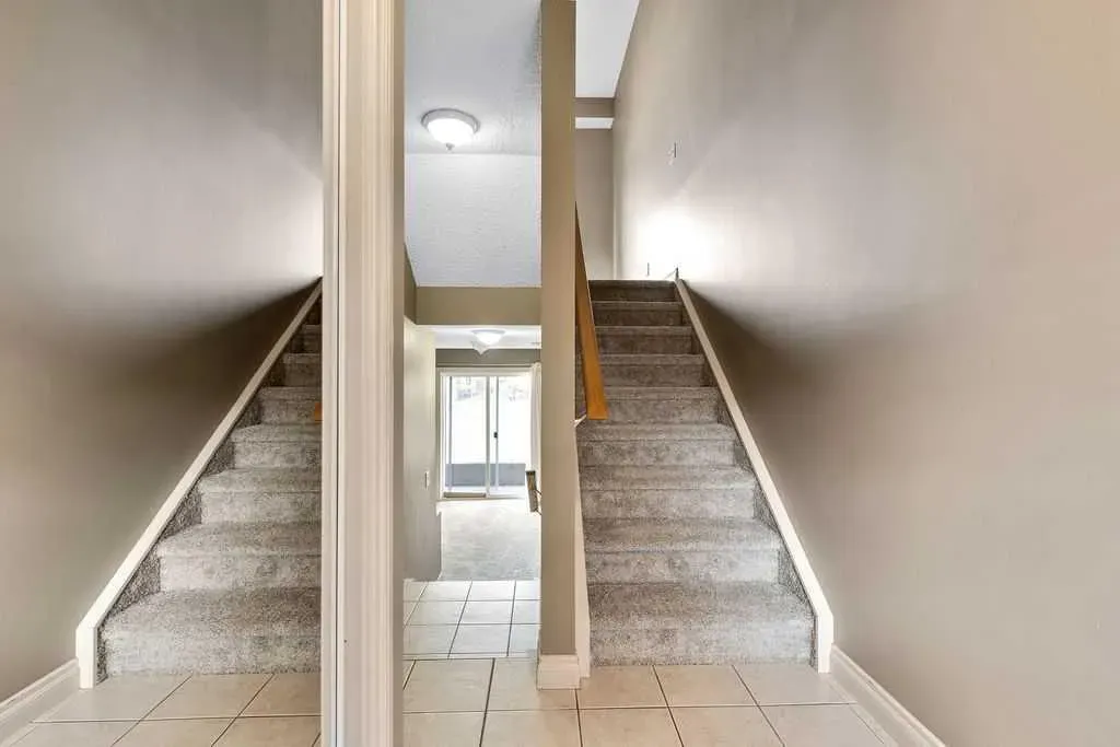 131 Strathcona Circle