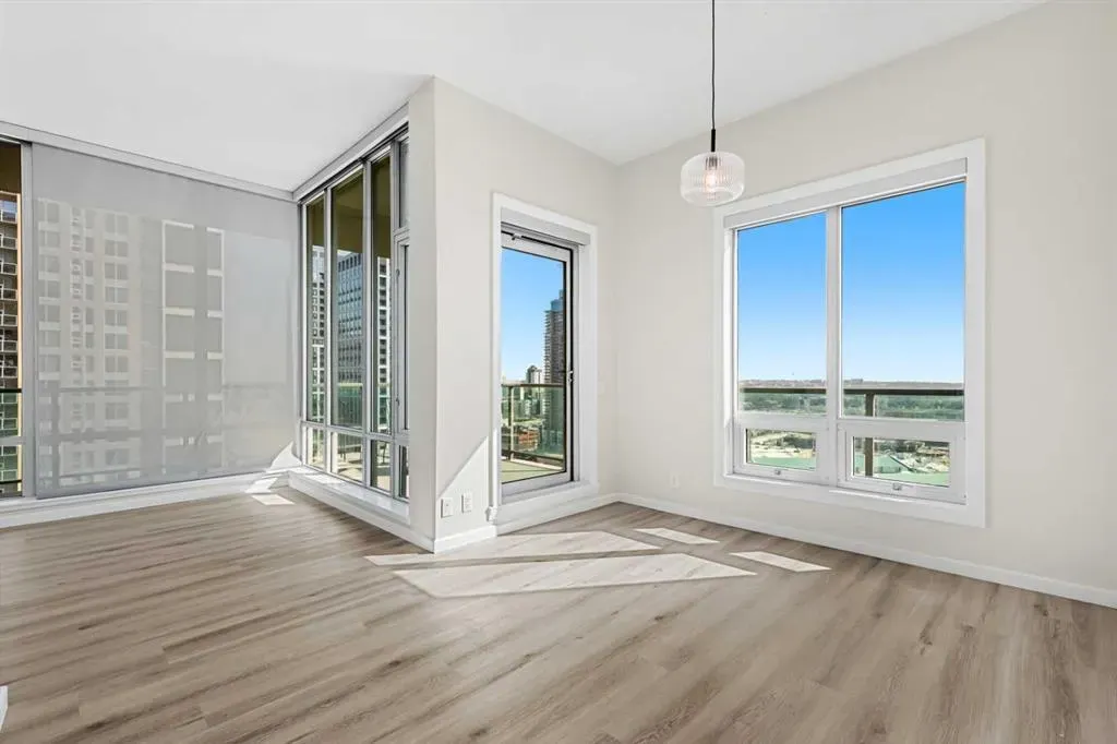 1410 1 Street SE, #2104