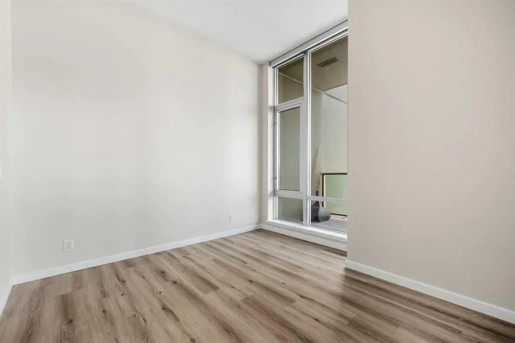 1410 1 Street SE, #2104