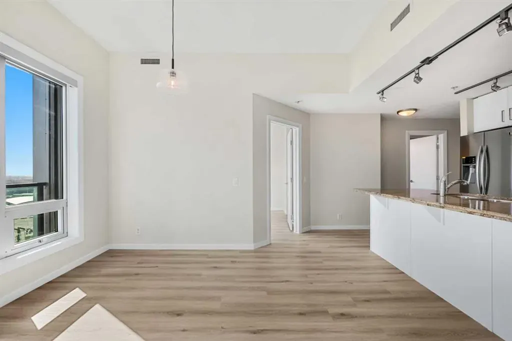 1410 1 Street SE, #2104