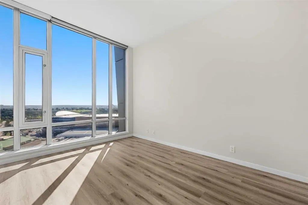 1410 1 Street SE, #2104
