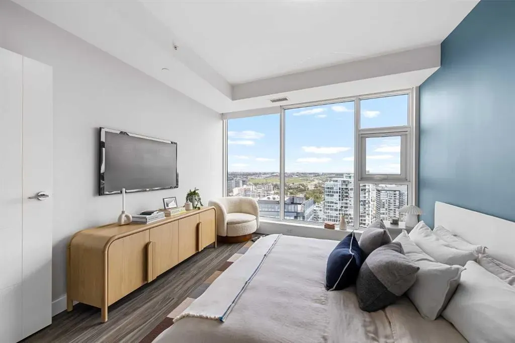 530 3 Street SE, #2204