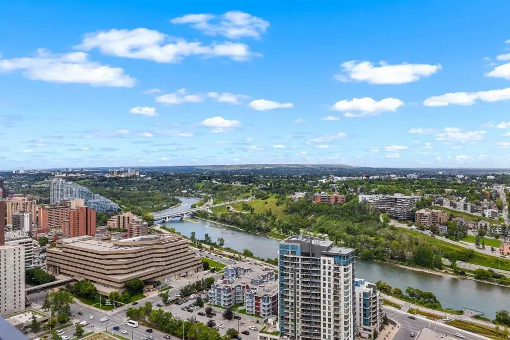 530 3 Street SE, #2204