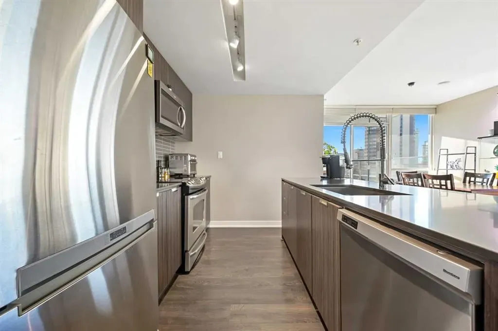 626 14 Avenue SW, #1111
